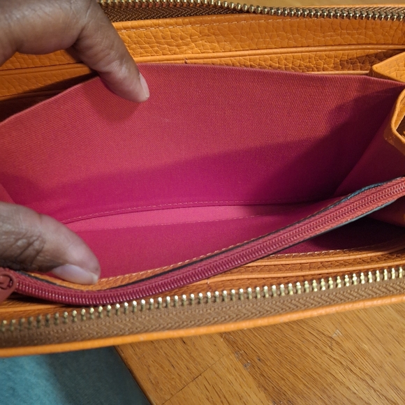 Dooney & Bourke Pebble Grain Large Zip Around Wristlet - Picture 11 of 16